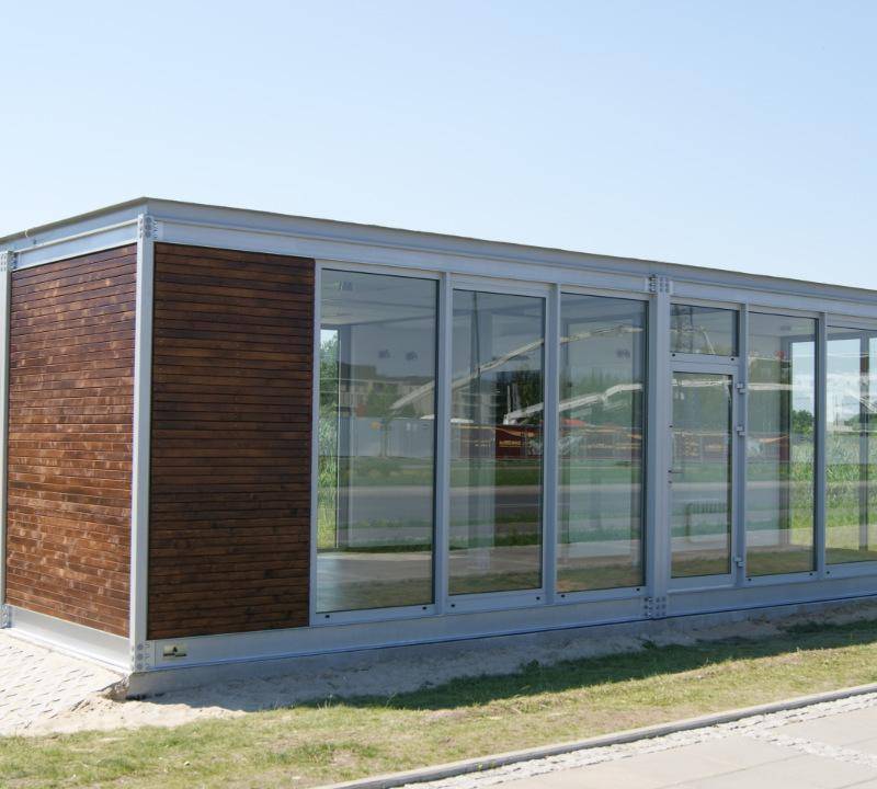 Bürocontainer 50m², mit den Maßen 6,0 x 6,0 x 3,2m