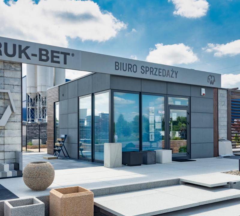 Verkaufscontainer 45m², mit den Maßen 9,0 x 5,0 x 3,2m