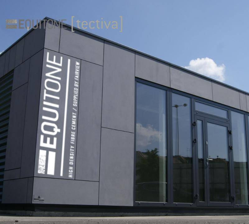 Verkaufscontainer 45m², mit den Maßen 9,0 x 5,0 x 3,2m