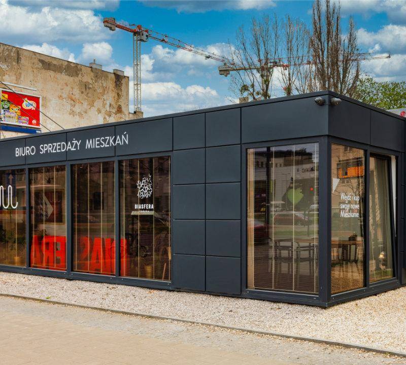 Bürocontainer 72m², mit den Maßen 12,0 x 6,0 x 3,2m