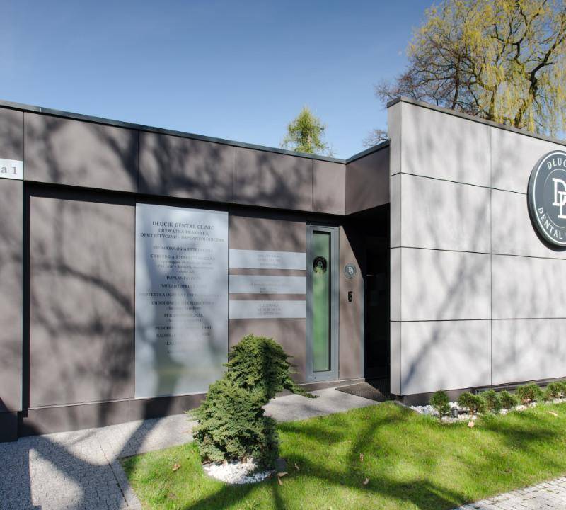 Kundencenter 198m², mit den Maßen 15,0 x 12,0/15,0 x 3,2m